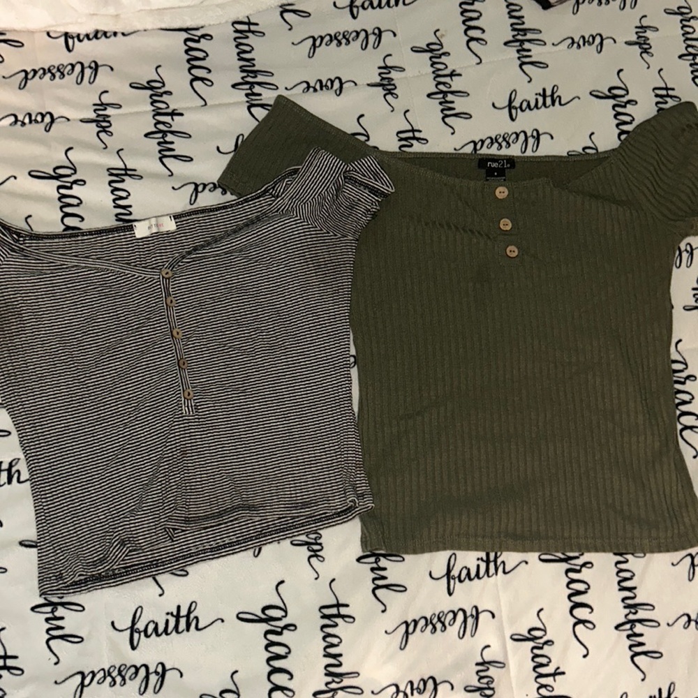 Off the Shoulder Crop Tops